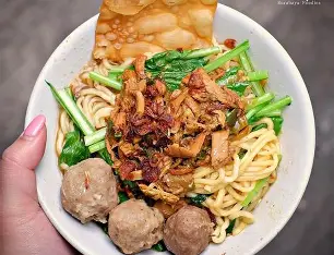 MIE AYAM ABANG BASO