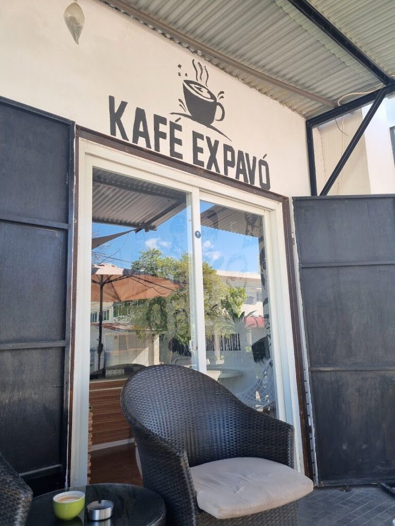 CAFE EXPAVO