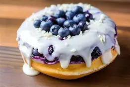 DONUT WHITE CHOCOLATE BLUEBERRY