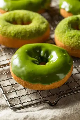 DONUT MACHA