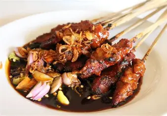 SATE AYAM