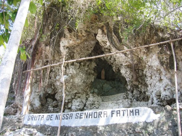 Gruta Nossa Senhora de Fatima — File:Gruta de nossa senhora Fatima Timor.jpg
